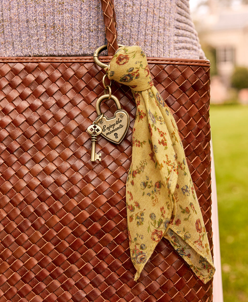 Valence Tote - Hand Stained Woven - Image 7